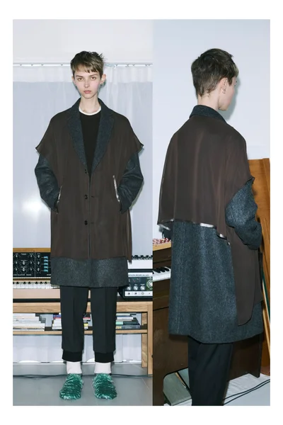 Look 30